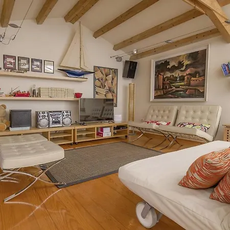 Emili In - Haus Fuer 4-5 Personen Villa Medulin